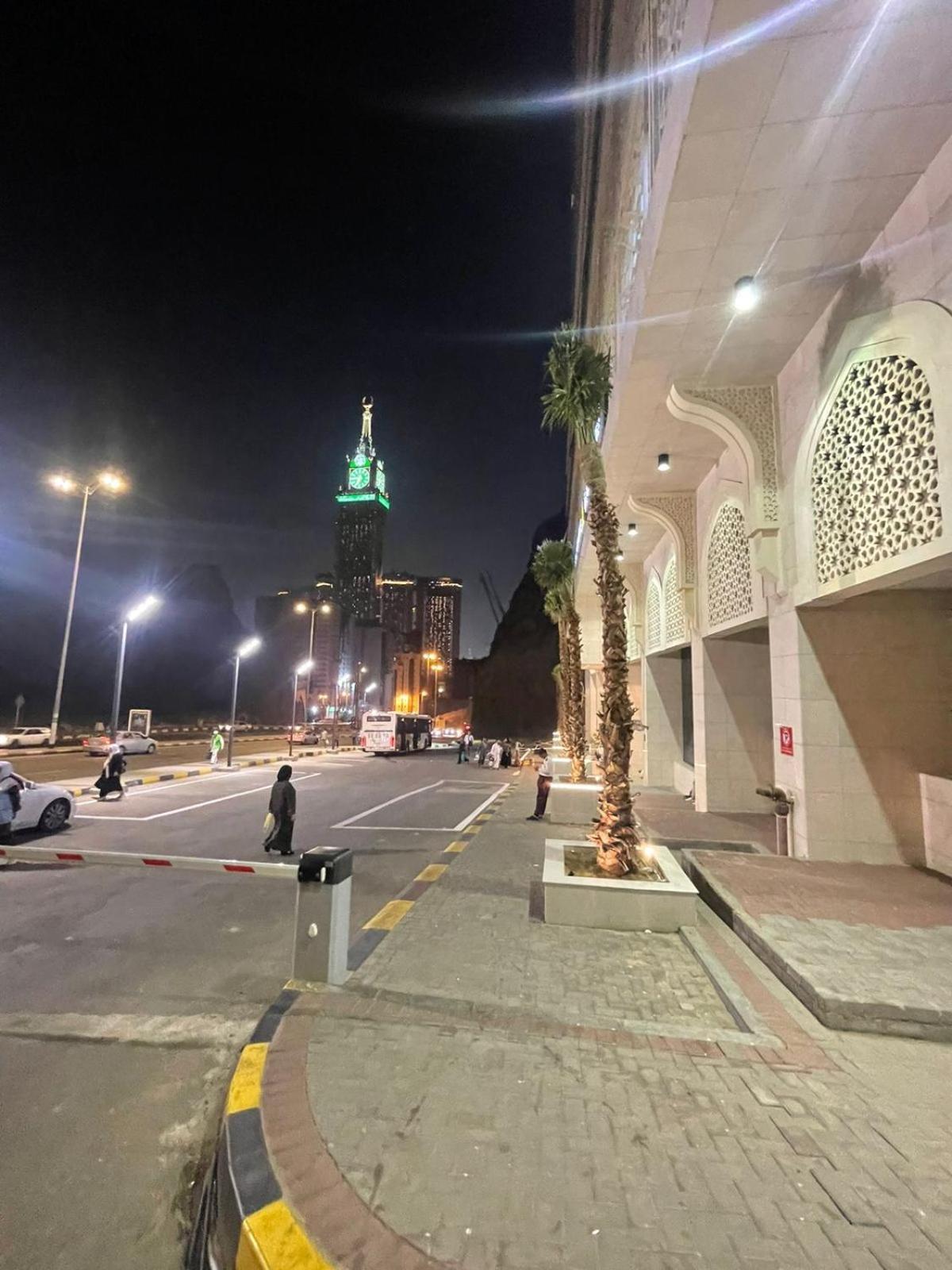 Nawazi Towers Hotel Mecca Bagian luar foto